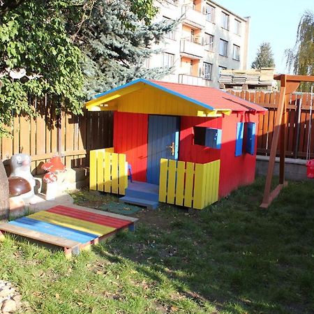סלבוניצה Rodinny Penzion Kunc מראה חיצוני תמונה